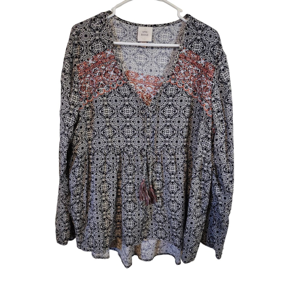 Knox Rose Black White Patterned V-Neck Blouse with Rust Accent
